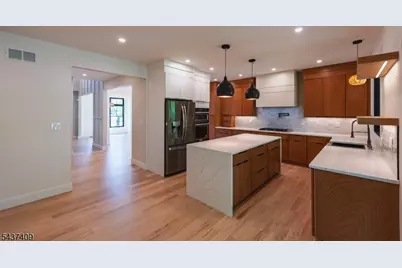 617 Brookside Pl, Cranford Township, NJ 07016 - Photo 5