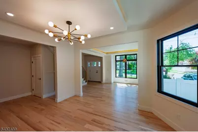 617 Brookside Pl, Cranford Township, NJ 07016 - Photo 3
