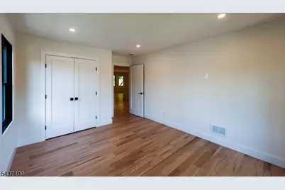 617 Brookside Pl, Cranford Township, NJ 07016 - Photo 17