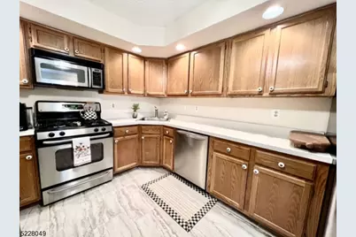 209 Strull Ct, Bridgewater, NJ 08807 - Photo 11