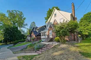 124 Walker Rd, West Orange Township, NJ 07052 - Photo 3