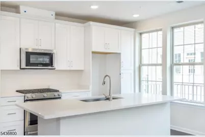 5 Sternadori Rd, Somerville, NJ 08876 - Photo 5