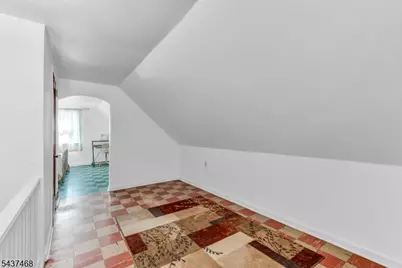 7 Washington Ave, Elmwood Park, NJ 07407 - Photo 23
