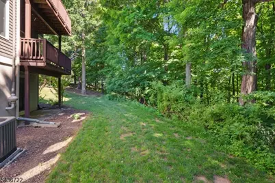 5 Saint Andrews Ln, Clinton Township, NJ 08801 - Photo 37