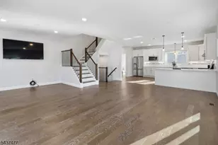 22B Arcadia Pl, Union Township, NJ 07088 - Photo 5