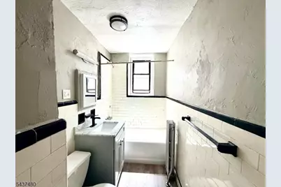 17 Elwood Pl Apt #103, Newark, NJ 07104 - Photo 7