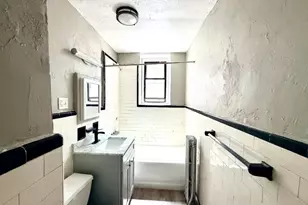 17 Elwood Pl Apt, Newark, NJ 07104 - Photo 7