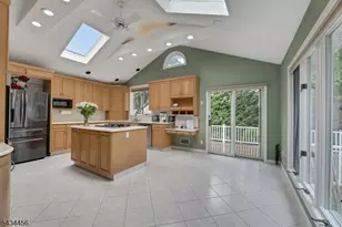 45 Kershner Pl, Fair Lawn, NJ 07410 - Photo 7