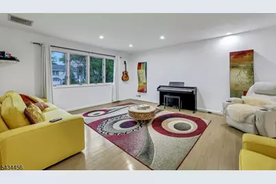 45 Kershner Pl, Fair Lawn, NJ 07410 - Photo 3