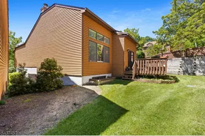 19 Schindler Dr, Rockaway Township, NJ 07866 - Photo 23