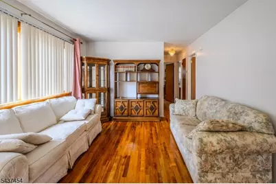 149 Strawberry Hill Ave, Woodbridge Township, NJ 07095 - Photo 7