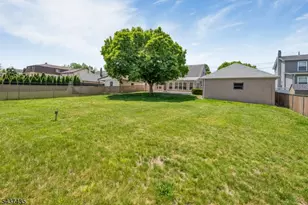 203 Charlton Ave, Lodi, NJ 07644 - Photo 17