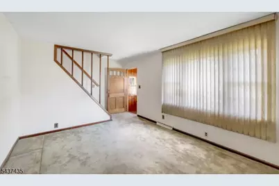 203 Charlton Ave, Lodi, NJ 07644 - Photo 5