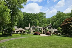 14 Bliss Rd, Mendham, NJ 07945 - Photo 3
