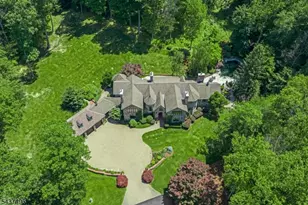 14 Bliss Rd, Mendham, NJ 07945 - Photo 3