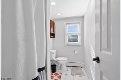 2 Center St, Butler, NJ 07405 - Photo 21
