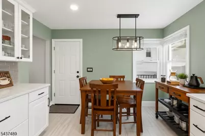 2 Center St, Butler, NJ 07405 - Photo 9