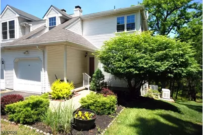 34 Delaware Ln, Branchburg Township, NJ 08876 - Photo 1