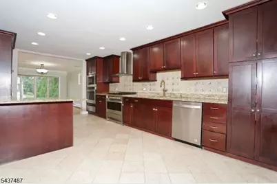 96 Wilson Ave, Wayne, NJ 07470 - Photo 11