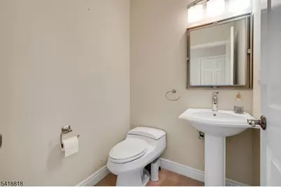 26 Sunset Rd, Livingston, NJ 07039 - Photo 29