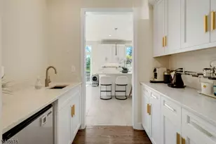 26 Sunset Rd, Livingston, NJ 07039 - Photo 17