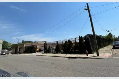 9 Paterson St, Paterson, NJ 07501 - Photo 3