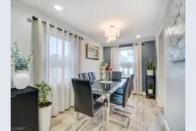 605 Crescent Dr, Bound Brook, NJ 08805 - Photo 7