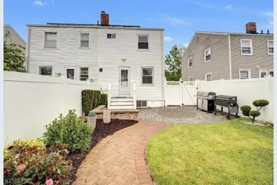 605 Crescent Dr, Bound Brook, NJ 08805 - Photo 23