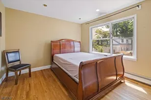 286 Gilbert Ave, Elmwood Park, NJ 07407 - Photo 11