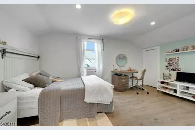 230 Sherman Ave, Roselle Park, NJ 07204 - Photo 19