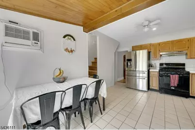 230 Sherman Ave, Roselle Park, NJ 07204 - Photo 11