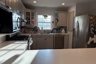 52 Oakwood Ave, Livingston, NJ 07039 - Photo 5