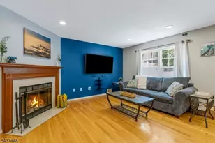 34 Topaz Dr, Franklin Township, NJ 08823 - Photo 15