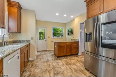 28 Codington Pl, Somerville, NJ 08876 - Photo 13