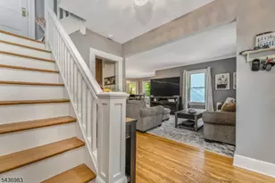 28 Codington Pl, Somerville, NJ 08876 - Photo 3