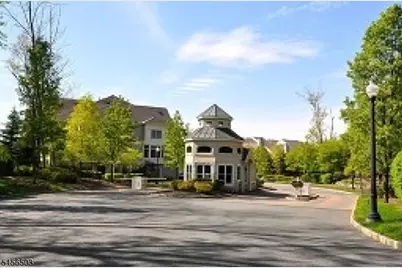 210 Edmonton Ct, Livingston, NJ 07039 - Photo 33