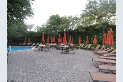 210 Edmonton Ct, Livingston, NJ 07039 - Photo 25