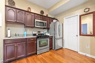 512 Township Line Rd, Hillsborough Township, NJ 08844 - Photo 17