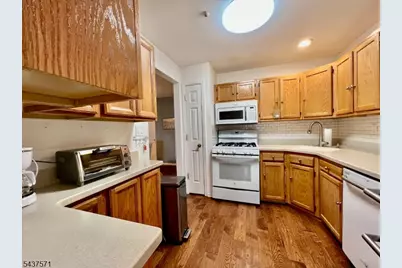 61 Brookside Ln, Mount Arlington, NJ 07856 - Photo 5