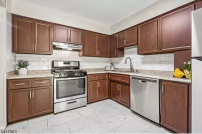 6 B John F Goellner Dr. #6B, Raritan, NJ 08869 - Photo 5