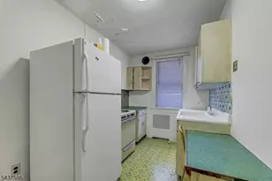 16 N Mountain Ave, Montclair, NJ 07042 - Photo 21