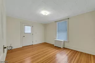 16 N Mountain Ave, Montclair, NJ 07042 - Photo 19