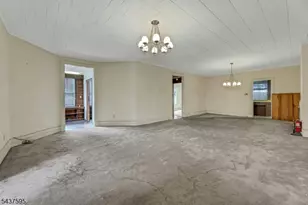 16 N Mountain Ave, Montclair, NJ 07042 - Photo 5