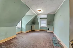 16 N Mountain Ave, Montclair, NJ 07042 - Photo 31