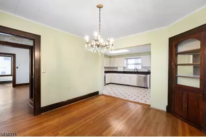 357 Greylock Pkwy, Belleville, NJ 07109 - Photo 5