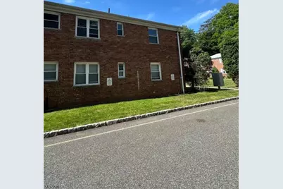 43 Conforti Ave #86, West Orange Township, NJ 07052 - Photo 3