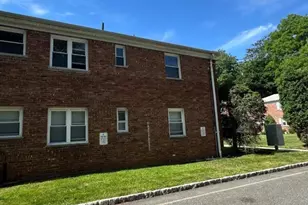 43 Conforti Ave, West Orange Township, NJ 07052 - Photo 3