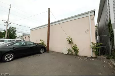1238 E Saint Georges Ave, Linden, NJ 07036 - Photo 17