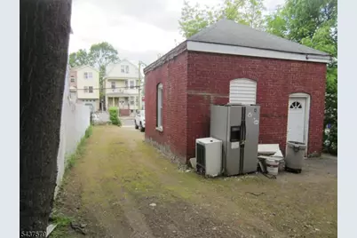 130 S 6th St, Newark, NJ 07103 - Photo 3