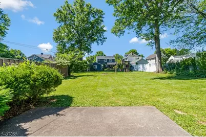28 E Young St, Somerville, NJ 08876 - Photo 27